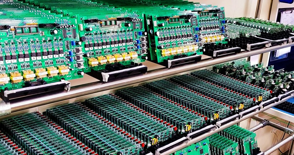 பிசிபிஏ செயலாக்கத்தில் தொழிலாளர் செலவு சிக்கல்கள் மற்றும் தேர்வுமுறை உத்திகள்