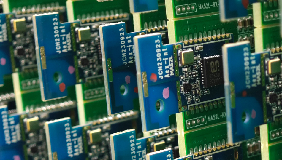 மிகவும் சிக்கலான சுற்று வடிவமைப்புகளின் உற்பத்தித் தேவைகளை PCBA தொழிற்சாலைகள் எவ்வாறு சமாளிக்கின்றன?