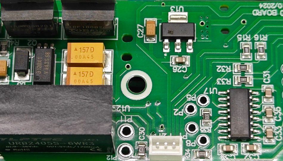 PCBA தொழிற்சாலைகளில் சுற்றுச்சூழல் கண்டுபிடிப்பு: கழிவு மற்றும் ஆற்றல் நுகர்வைக் குறைப்பதன் மூலம் செலவுகளைக் குறைப்பது எப்படி?