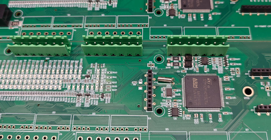 அவசர உத்தரவுகளின் சவால்களை PCBA தொழிற்சாலைகள் எவ்வாறு சந்திக்க முடியும்?